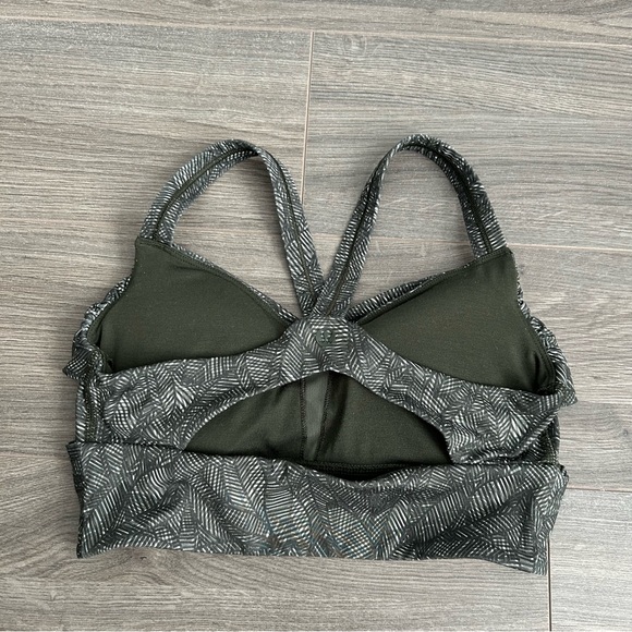 Lululemon Wrap It Up Bra - Picture 3 of 4